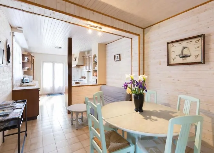 Saint Malo Maison Plain Pied Avec Jardin Clos Pres Gare Plage Du Sillon Chien Admis Fibre